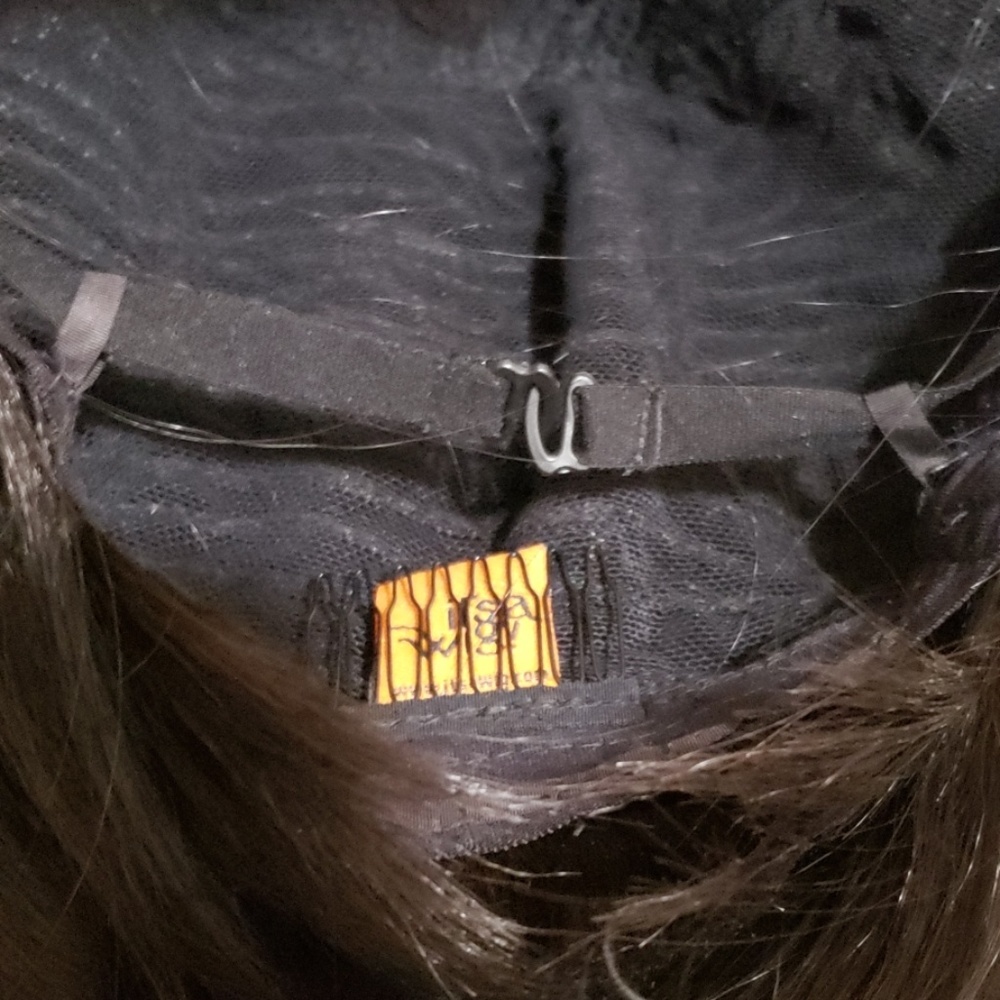 Lace Part Wig - Picture 8 of 8